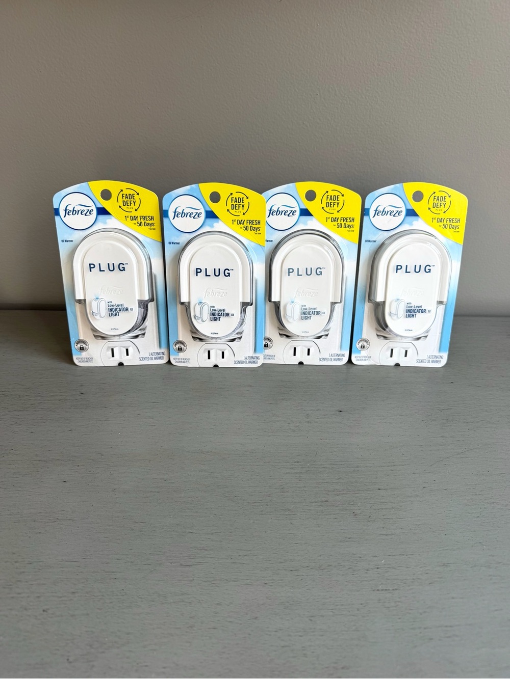 Febreze White Plug-In Air Freshener Warmers Diffuser, Pack of 4 NEW (No Oil)